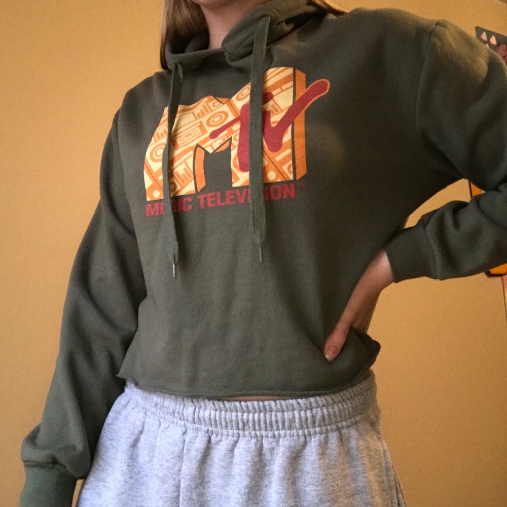 MTV hoodie crop top